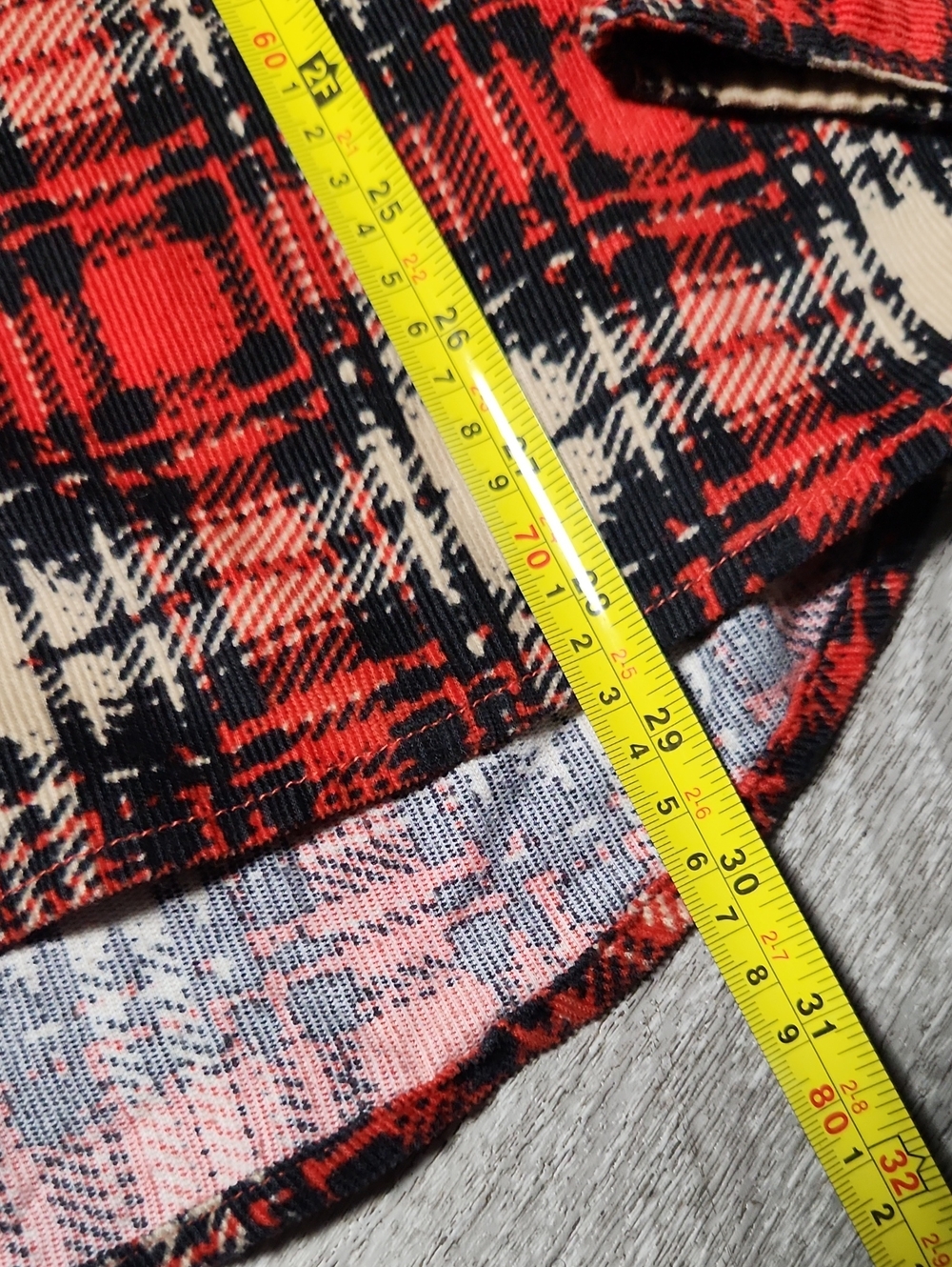 Urban Outfitters Red Black Cream Plaid Button-Down Shirt - Picture 4 of 5
